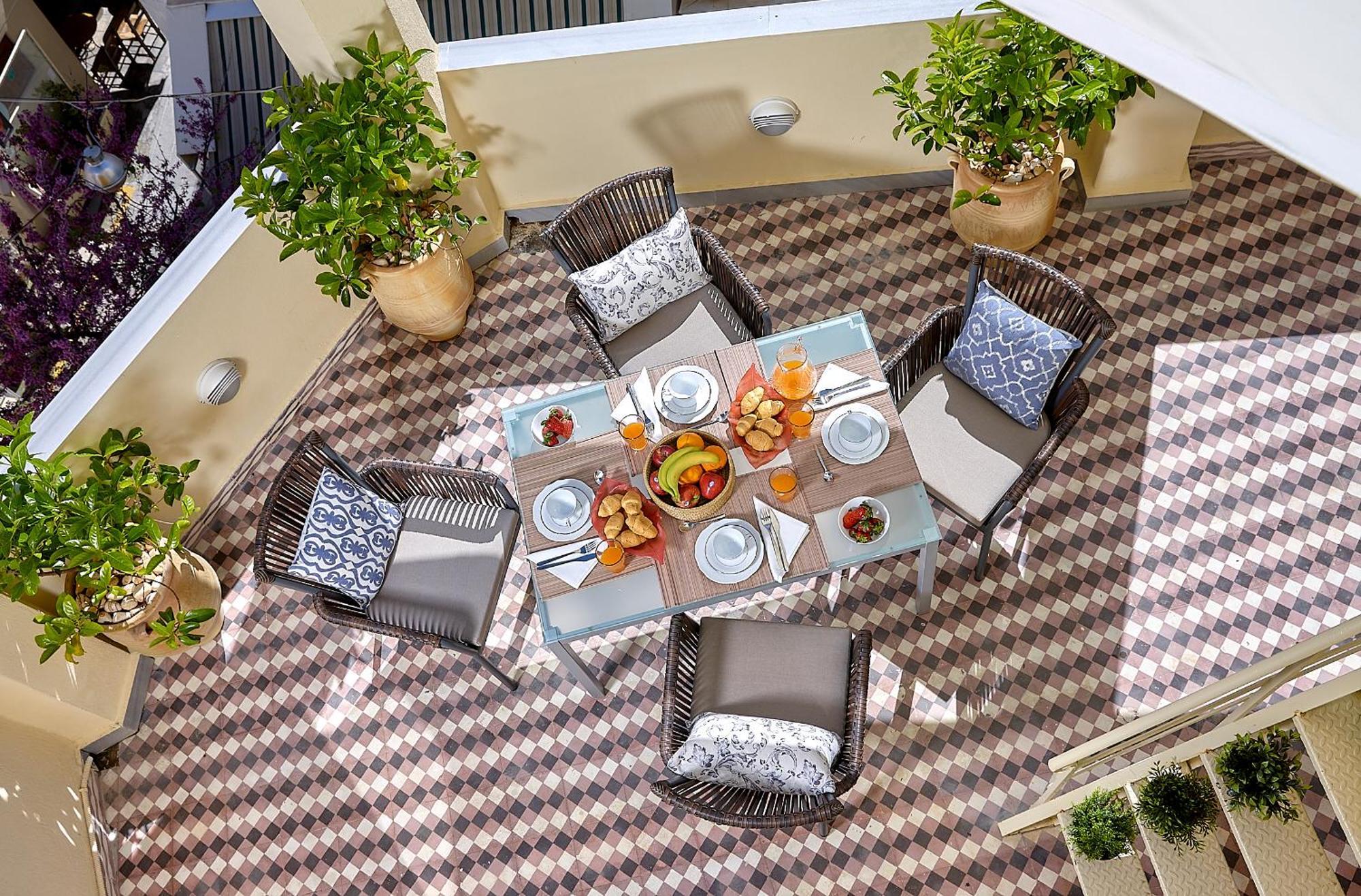 Erato Vintage House Apartment Heraklion  ภายนอก รูปภาพ